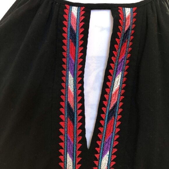 Parker Adelise Embroidered Cold Shoulder Top - Picture 6 of 16